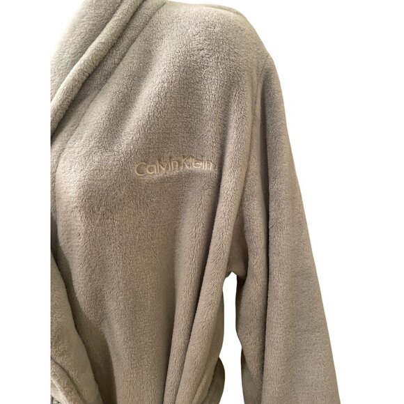 Calvin Klein Womens Plush Gray Robe Belted Fleece Sleepwear Logo M/L Cozy Comfor - Picture 3 of 5
